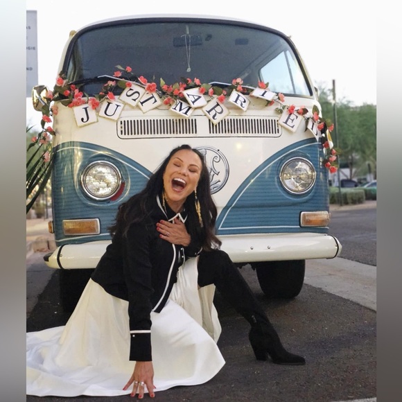 Hi Gorgeous, I'm Suzette! Thank you for stopping by! - Picture 6 of 17